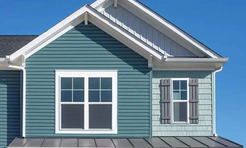 Roof repair and inspection services in Gold River